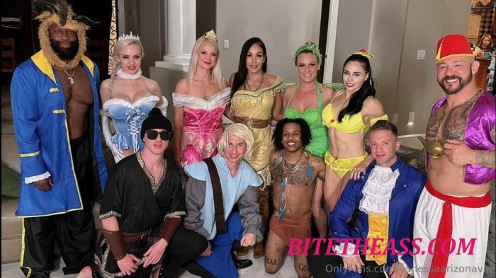 Sadie Andrews, CJ Hotwife, Vanessa Arizona, Tatiana Lopez, Bad Bella XO - TheHotwifeTour - Phoenix 2024 - The Disney Princess Orgy Deluxe Edition [FullHD 1080p]