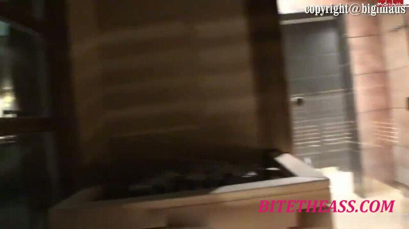 bigimaus - Blowjob in offentlicher Sauna [HD 720P] 