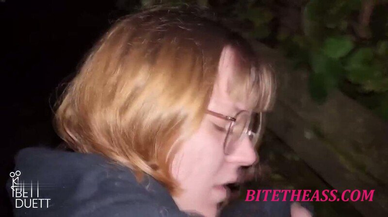 BettDuett - Drau?en im Dunkeln doppelt abgespritzt [FullHD 1080P]