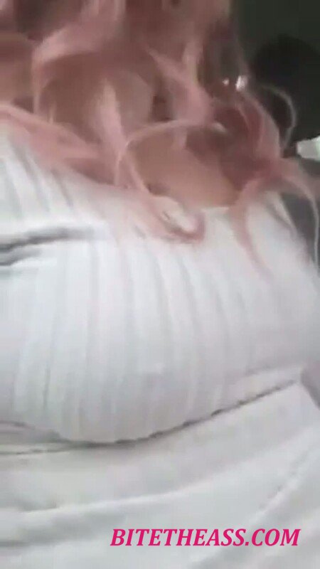 RoXxy_FiCksy - Vom Bauer erwischt Teil 2 [HD 720P] 