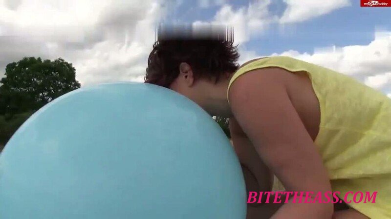 Popp-Sylvie - Mega Balloon [HD 720P] 