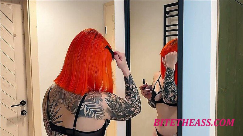 Scarletvixenofficial - Ich schminke mich in Dessous und du bist ganz nah dabei [FullHD 1080P] 