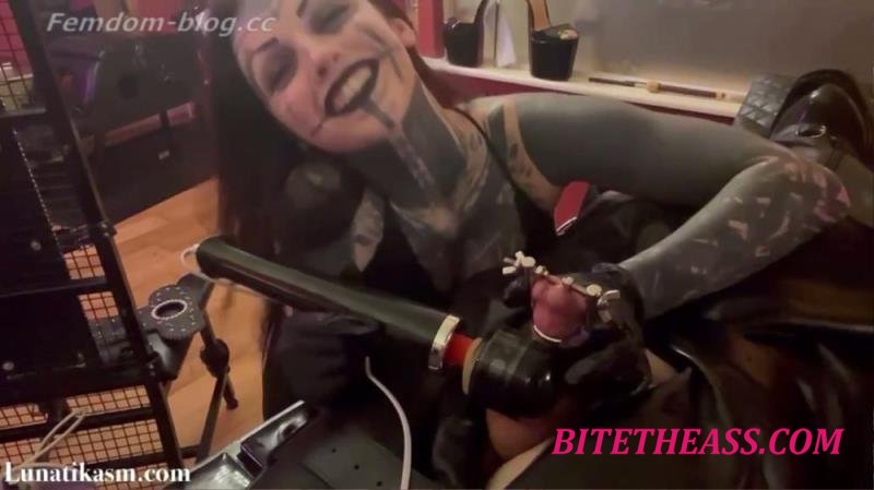 Mistress Lunatika - Urethral Stretching [HD 720P] 
