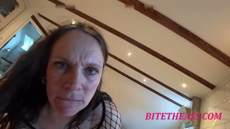 Saskialove87 - Zuschtschlampe Saskialove bekommt es schwanger heftig in ihrere Locher [HD 720P]