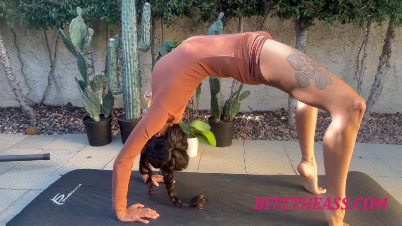 BrownRani - INDIAN BRAT NEXT DOOR RUINS YOU [HD 720P]