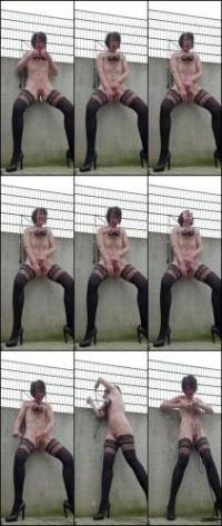 JulieEroticDress -  JulieEroticDress - Video fur Ferda7894 hangen mit squirting [SD 480]
