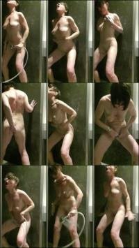 JulieEroticDress -  JulieEroticDress - Rasieren in der dusche [HD 720]
