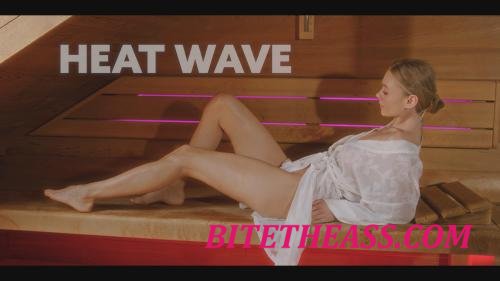 Nancy A - Heat Wave [FullHD 1080p]