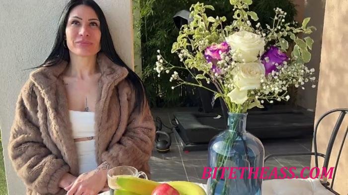 Ludivine - 40 years old, masseuse in Montpellier [SD 480p]