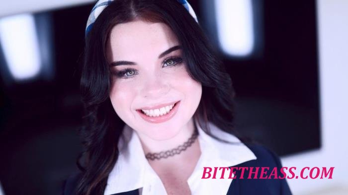 Lola Valentine - Fresh - Faced Lola Valentine Scores Some Extra Credit [FullHD 1080p]