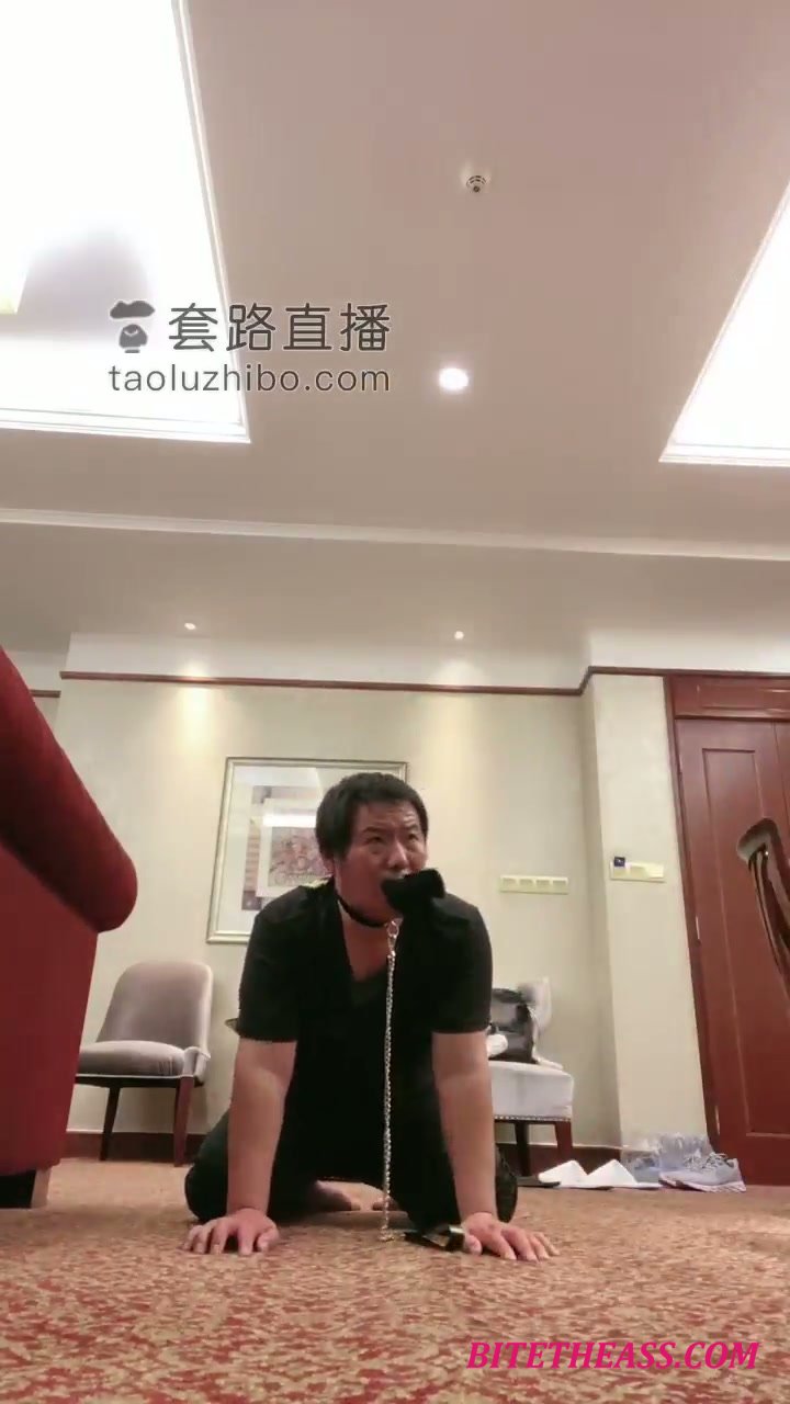  Discipline Play Slave with Amateur Sister Head Kick [HD 720]
