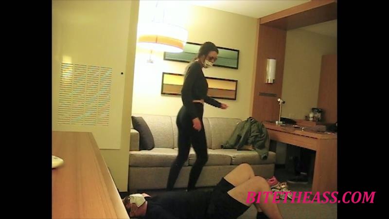  OnlyBallkicking - Lauren Renders His Balls Useless [FullHD 1080]
