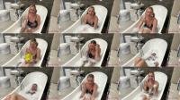  Danielle Maye XXX - Bath time With Balloon And Bubbles [FullHD 1080]
