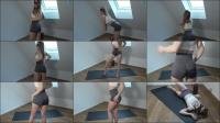 Lana_Rayes -  Lana_Rayes - Masturbiert beim Training und in die Yogahose gespritzt [FullHD 1080]
