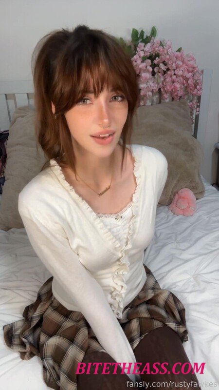 Rusty Fawkes -  Rusty Fawkes - POV Shy nerd gives very first BJ [FullHD 1080]
