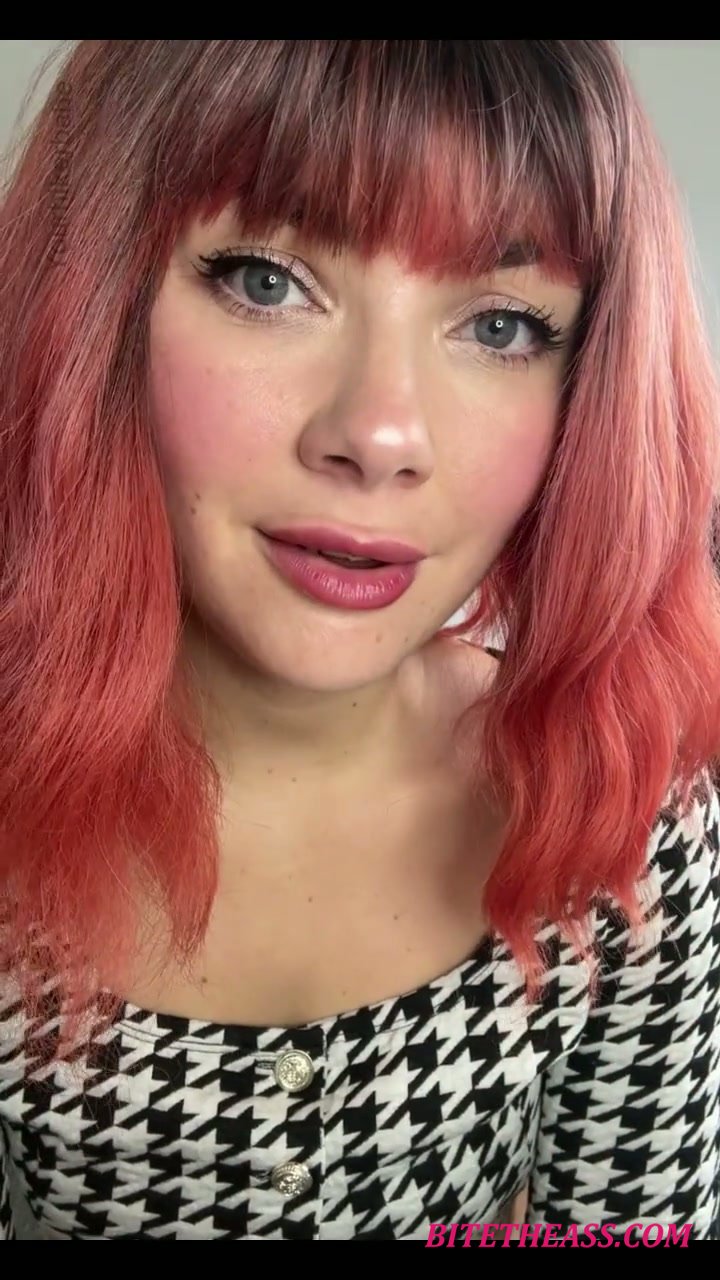  Yourhikerbabe - Virgin Loser In Chastity [HD 720]
