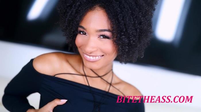 Addis Fouche - Amateur Allow Welcomes Addis Fouche, A Gorgeous Marketing Associate Sucks, Fucks And Swallows [FullHD 1080p]