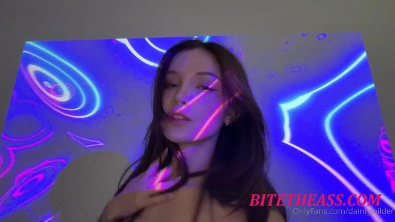 Dainty Wilder -  Dainty Wilder - I Love The Way The Lights Bounce Off My Curves Try Not To Get Too Mesmerized [FullHD 1080]
