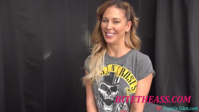 Cherie DeVille - Trophy wife MILF Cherie DeVille fucks newcomer neighbor boy [FullHD 1080p]