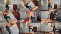  Femdom For Fun - Miss Suzanna Maxwell - Post Orgasm Torment [FullHD 1080]
