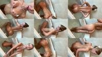 Nicky Gile (nickygile) -  Nicky Gile (nickygile) - Bathtub [FullHD 1080]
