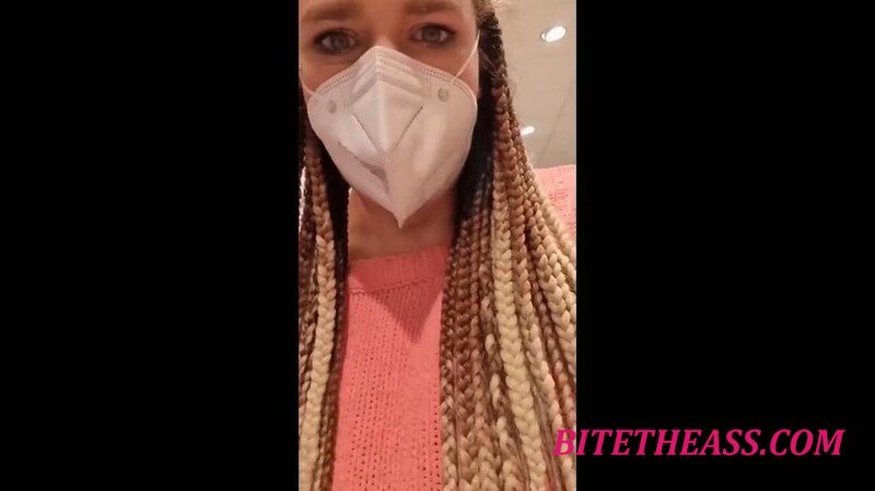 MolligeSchlampeHot -  MolligeSchlampeHot - Public und Extrem Riskanter Piss - Mitten am Tag im Lebensmit... [HD 720]
