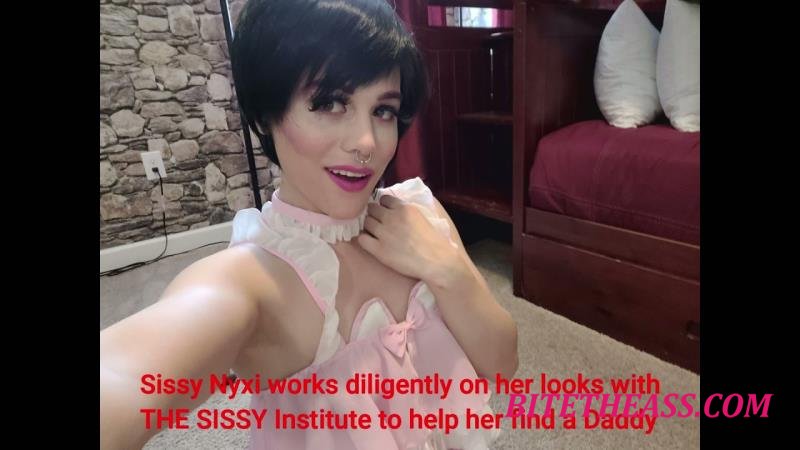  Tia Tizzianni - Trans Girls Looking for a Daddy [HD 720]
