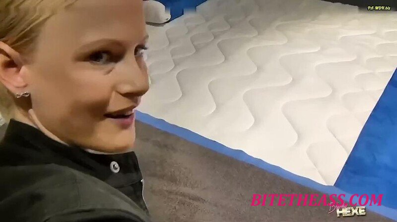 blondehexe -  blondehexe - Mega im Mobelhaus [FullHD 1080]
