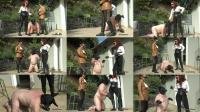  Queens of Kink - Fetish Liza and Lady Renee - Outdoor puppy play [FullHD 1080]
