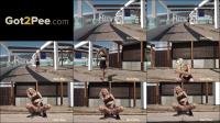  Peeing In Broad Daylight [FullHD 1080]
