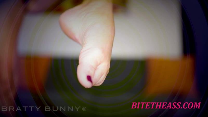  Bratty Bunny - Therapy-Fantasy For The Foot Slave Part 2 [FullHD 1080]
