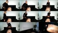 MelissaDeluxe -  MelissaDeluxe - Die Pisse muss ins Sklaven Maul - Ich Pisse alles in deine Kehle [FullHD 1080]
