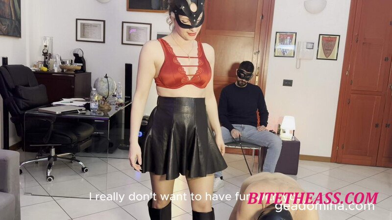  Realcuckold: Real Cuckold: Sex On The Chair [FullHD 1080]
