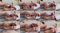  Playful_Lo - My Non Stop Oiled Sideways Footjob - Your Cum Keeps Erupting [FullHD 1080]
