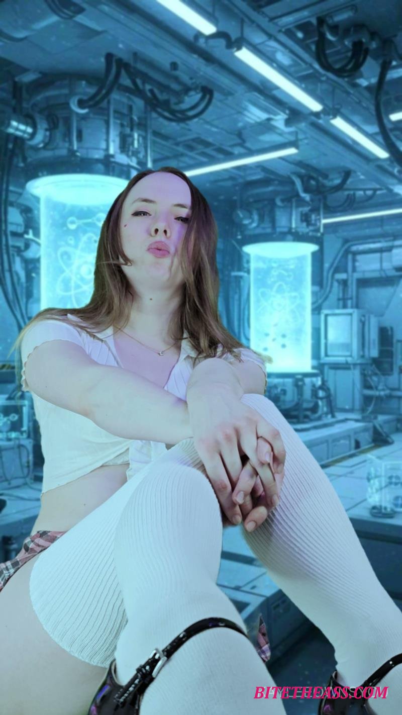  GoddessKayQueen - Giantess Growth Ray - Devious Daydreams [4K 2160]
